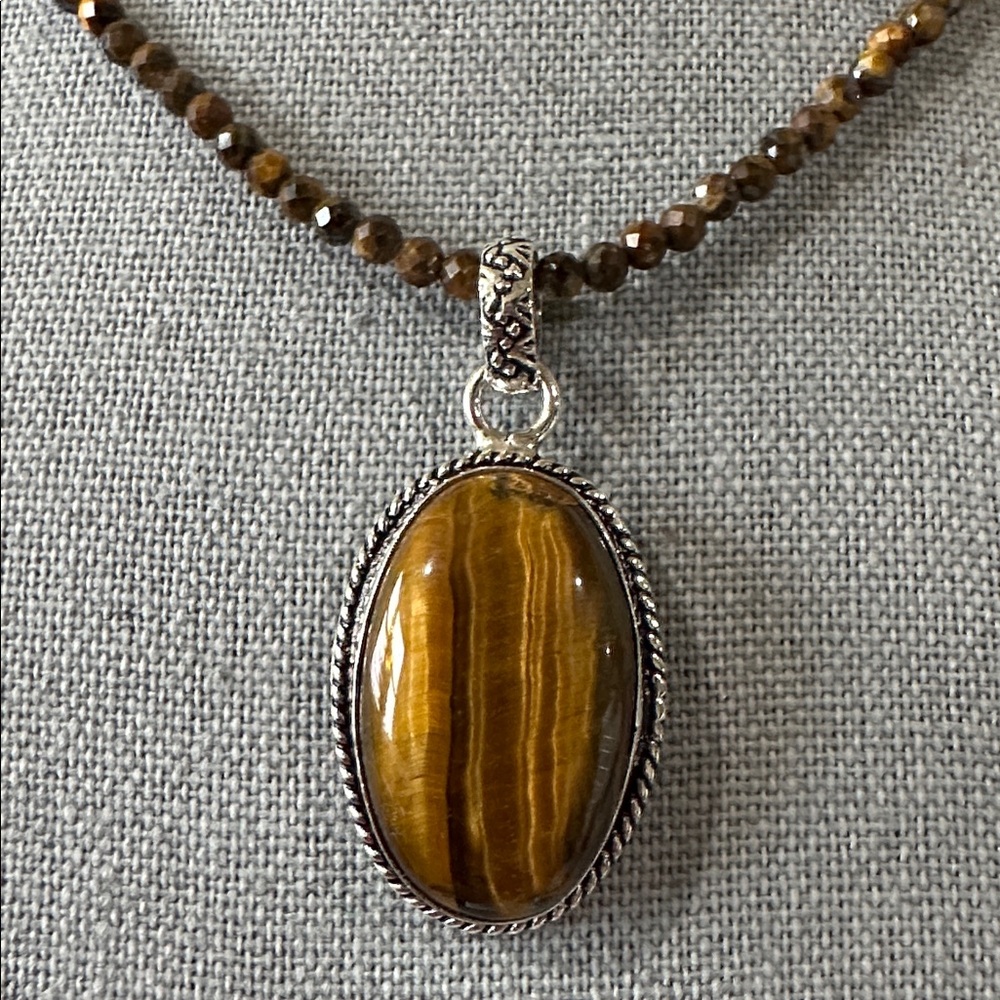 Genuine Tiger’s Eye Silver Plated Pendant and Tiger’s Eye Beaded Necklace - Picture 3 of 12